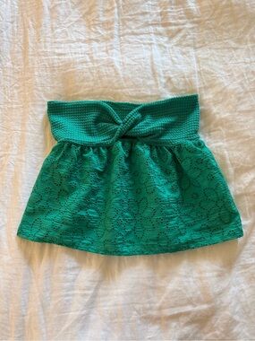 Knot-Twist Floral Eyelet Mini Top in Emerald Green
